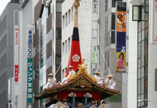 京都三大祭の一つ　祇園祭