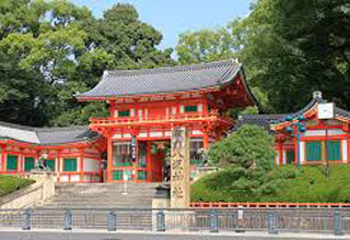 八坂神社 をけら詣り